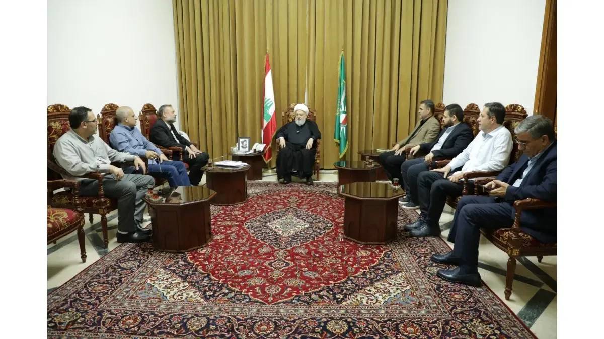 الخطيب يستقبل وفد المؤسسة الإسلامية للتربية والتعليم