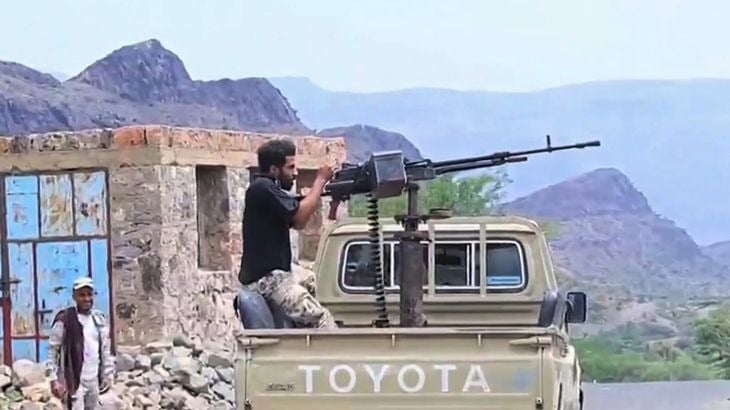 صاندي تايمز: ما هي الخيارات السعودية بعد تقدم "الحوثيين" في اليمن؟