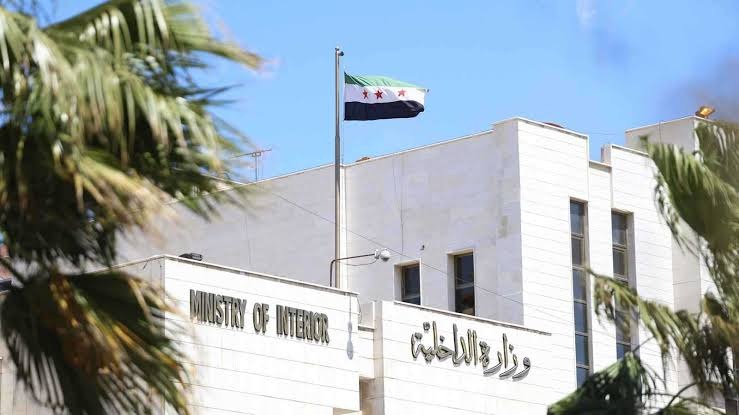 بعد مقتل 7 سجناء.. دمشق تكشف المتهمين بإشعال أحداث سجن كوباني