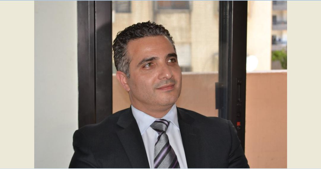 ‏النائب ايهاب مطر: الحكومة لم تأخذ القرار بالحرب ولم تتسبب بالنزوح وسقوط الضحايا ونستغرب استهداف الحكومة وغالبية القوى السياسية فيها وهي لا تتحمل وحدها المسؤولية بوجود مبدأ "ستة وستة مكرر"