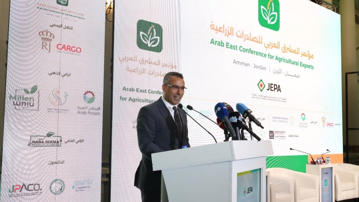 من الأردن.. هاني يطرح خطة لتوسيع صادرات لبنان الزراعية