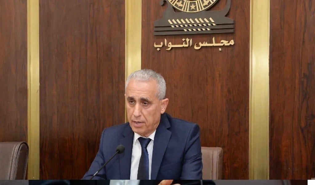 النائب محمد خواجة: نحن نحتاج إلى بناء معمل إضافي للكهرباء ويجب إعطاء الطاقة المتجددة كل الاهتمام، وتسعيرة الـ "10 أمبير" تساوي ضعفي الحد الأدنى للأجور.