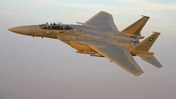 الحوثيون يعلنون إسقاط مقاتلة F-15 سعودية في أجواء مأرب