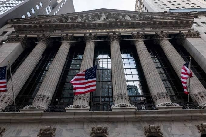 الاحتياطي الفيدرالي الأميركي: رفعنا معدلات الفائدة بربع نقطة مئوية إلى نطاق بين 3.75% - 4%
