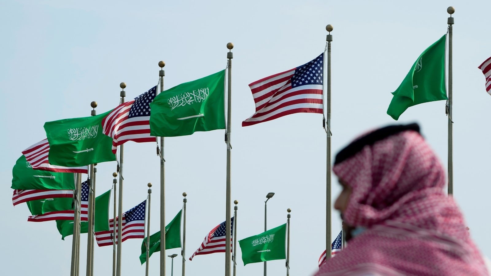 واشنطن تحذر رعاياها قبل السفر الى السعودية