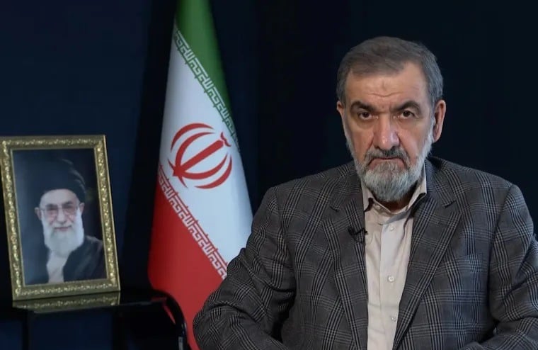 أمين مجلس الأمن القومي الإيراني محسن رضائي: نرغب بانتهاء الحرب بين السعودية واليمن وأعتقد أن اليمنيين أيضا يرغبون بتسوية مع السعودية.