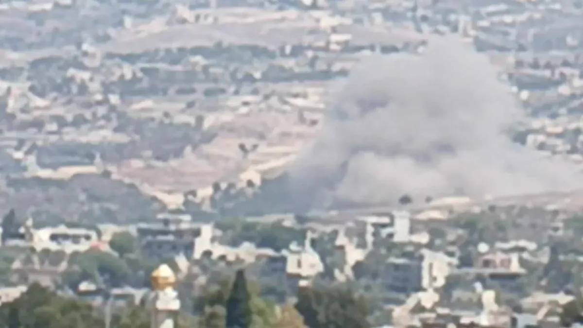 ‏الوكالة الوطنيّة: الجيش الاسرائيلي نفّذ تفجيرات عنيفة في بلدة المنصوري وتفجيراً كبيراً في دير سريان