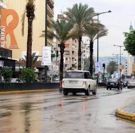 التحكم المروري: تدابير وتحويل للسير على طريق كورنيش المزرعة - مار الياس بسبب أشغال في المحلة.