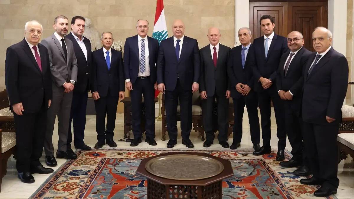 عون مستقبلاً وفد النواب السنة: قانون تخفيض العقوبات لا يشمل قتلة الأشخاص
