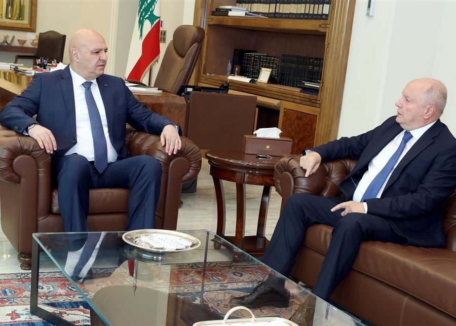 رئيس مجلس إدارة الصندوق الوطني للضمان الاجتماعي بشارة الأسمر بعد لقائه الرئيس عون