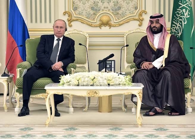 الكرملين: بوتين وبن سلمان يؤكدان أهمية التوصل إلى وقف القتال في اليمن