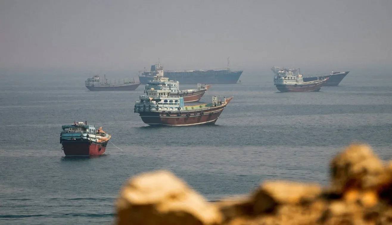تدفقات النفط عبر مضيق هرمز تبلغ 33.7 مليون برميل منذ الأحد