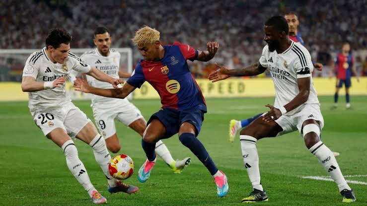 فارق 49 هدفًا.. برشلونة يتقدم على ريال مدريد في تاريخ الليغا