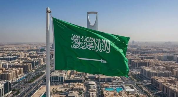 وسط توتر الخليج.. مدارس الرياض تنتقل إلى التعليم عن بُعد لأسبوع