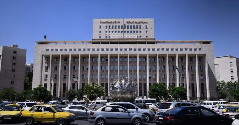 حاكم مصرف سوريا المركزي: بنوك أردنية تقدمت بطلبات ‌للاستثمار في سوريا، ومصارف أردنية قائمة تسعى لزيادة استثماراتها