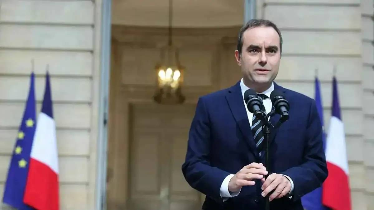 فرنسا تفتح تحقيقاً في تسريب مقترحات موازنة 2027... ولوكورنو يتهم المسربين بمخالفة القانون