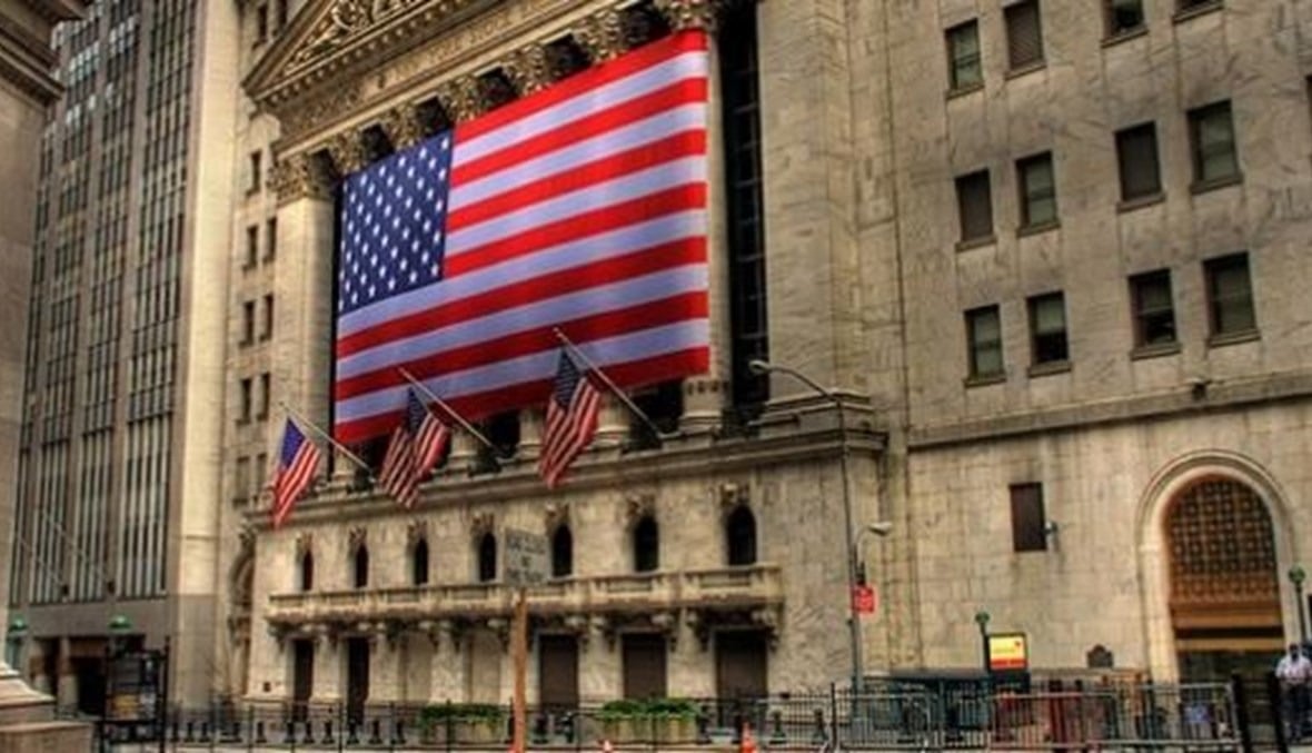 وول ستريت تفتح على انخفاض بعد ارتفاع النفط وتجدد مخاوف التضخم