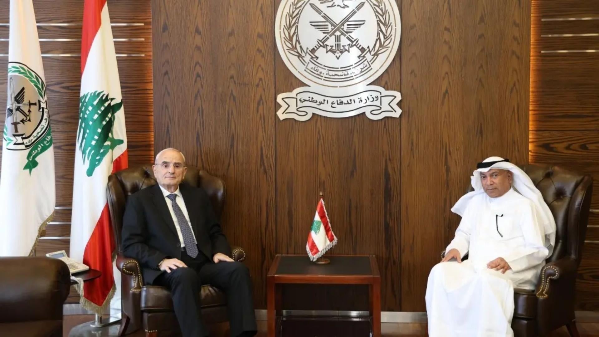 منسى يلتقي السفير الكويتي ووفدًا أرثوذكسيًا في اليرزة