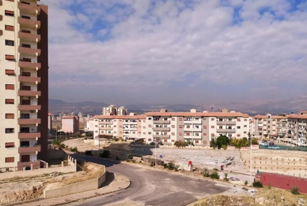 بعد احتجاجات قدسيا.. تحرك حكومي سوري لتعويض أصحاب الأراضي المستملكة
