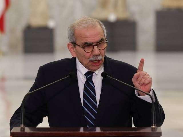 معلومات للـLBCI: من اللافت مشاركة الموفد السعودي الخاص إلى لبنان الأمير يزيد بن فرحان، والسفير الإماراتي لدى الولايات المتحدة يوسف العتيبة، وعدد من السفراء العرب في العشاء الذي أقيم على شرف سلام