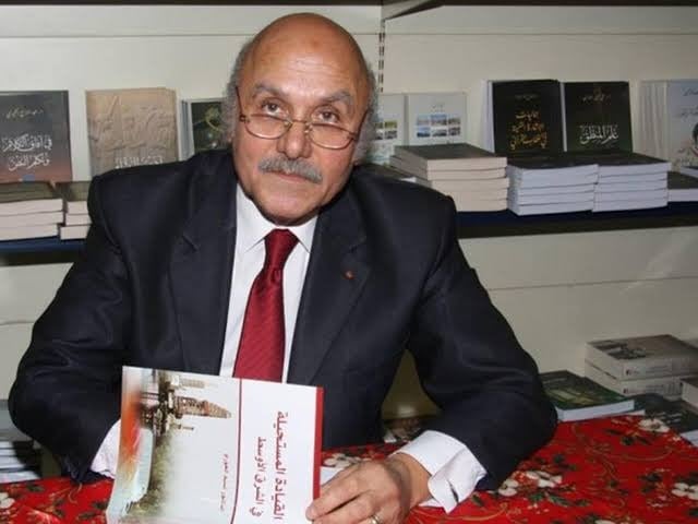 الجامعة اللبنانية: ننعى المدير السابق لكلية الإعلام الكاتب والأكاديمي الدكتور نسيم الخوري الذي توفي اليوم