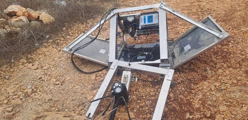 قيادة الجيش: تفكيك جهاز تجسّس إسرائيلي مزوّد بمنظومة طاقة شمسية عُثر عليه في وادي زبقين – صور