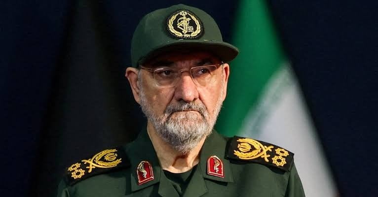 رضائي: يمكن لرئيس الولايات المتحدة أن ينتصر كل يوم داخل مخيلته لكن الواقع تصوغه إيران بشعبها وجنودها وصواريخها