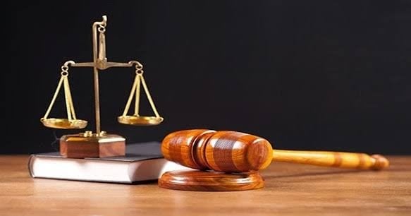إبراز نسخة عن دعوى الطلاق في دعوى مدنيّة وعدم إعطاء الإذن بالملاحقة