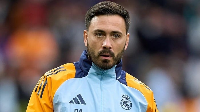 نجل أنشيلوتي: كروس لن يتكرر.. ومورينيو الرجل المثالي لريال مدريد