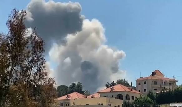 "الوكالة الوطنية": الجيش الإسرائيلي فجّر مبنى مدرسة خاصة في بلدة حولا قضاء مرجعيون ما أدى إلى تدميره