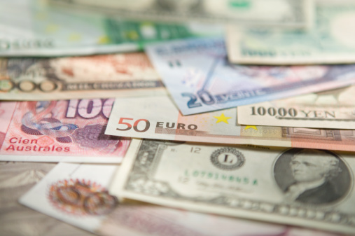 انخفاض أرباح الشركات العالمية بسبب تراجع عملات الدول الناشئة