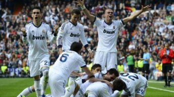 ريال مدريد يسجل فوزا عريضا على حساب إشبيلية ويعزز موقعه في المركز الثالث