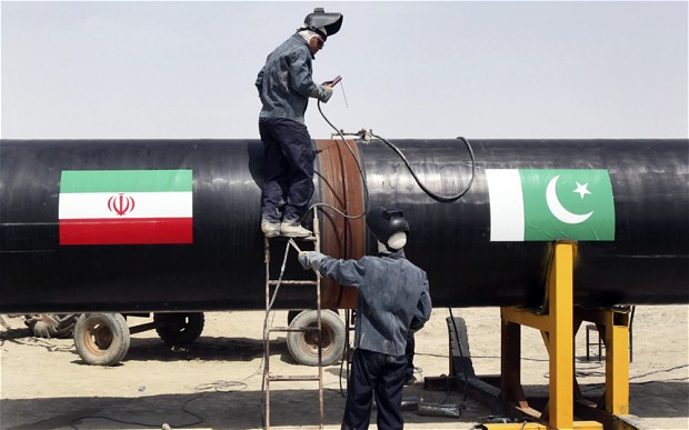 ايران قد تلغي عقد توريد الغاز الى باكستان