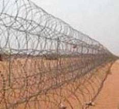 نتنياهو يأمر ببدء التخطيط لسياج أمني في غور الأردن لمنع تسلل اللاجئين السوريين