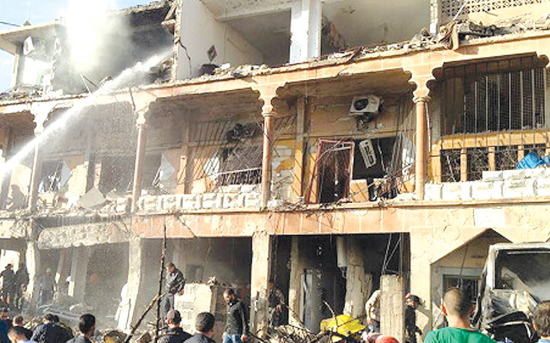 روسيا تحضّر لاجتماع بين النظام والمعارضة
انفجار في السويداء يقتل مسؤولا أمنيا وعشرة شهداء