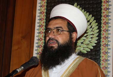 حسام العيلاني: على الدولة استدعاء رفعت عيد إلى التحقيق