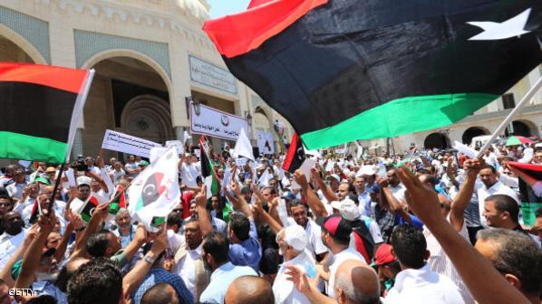ليبيا.. انقسام شعبي حول الفيدرالية
