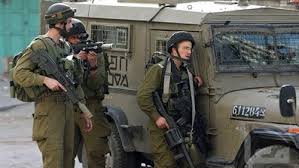 القوات الإسرائيلية يعتقل 5 شباب فلسطينيين في بيت لحم