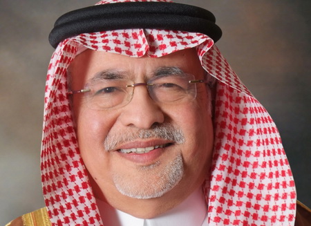 خوجة لـ"الوكالة الوطنية": زيارة الرئيس سليمان الى السعودية ناجحة جدا ويهمنا جدا وضع لبنان ونحرص على أمنه واستقراره
