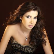 نانسي عجرم ليست حاملاً! 