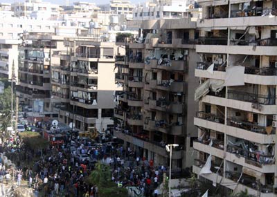 الإرهاب يضرب بوحشيّة... والمواطنون يدفعون الثمن
الرؤساء استنكروا واتصلوا بمسؤولين إيرانيين مُعزين
سليمان : الإرهاب لن يُعيد عقارب الساعة إلى الوراء
بري : تستهدف لبنان ــ ميقاتي: لضبط النفس