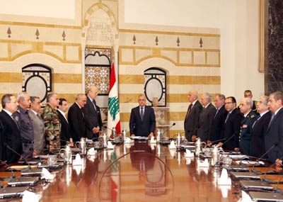 المجلس الأعلى للدفاع دان استهداف السفارة الإيرانيّة
وأكد العمل الدؤوب على مُكافحة الإرهاب بكلّ أشكاله