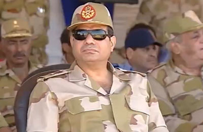 السيسي: لن نسمح لمن يرفع السلاح بتدمير مصر
