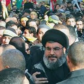 بالفيديو.. نصر الله يمشي في مسيرة عاشوراء في الضاحية 