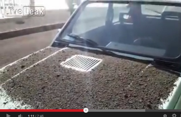 السماء تمطر حجارة !