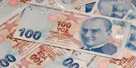 ارتفاع سعر صرف الليرة التركية بسبب الاتفاق النووي الايراني