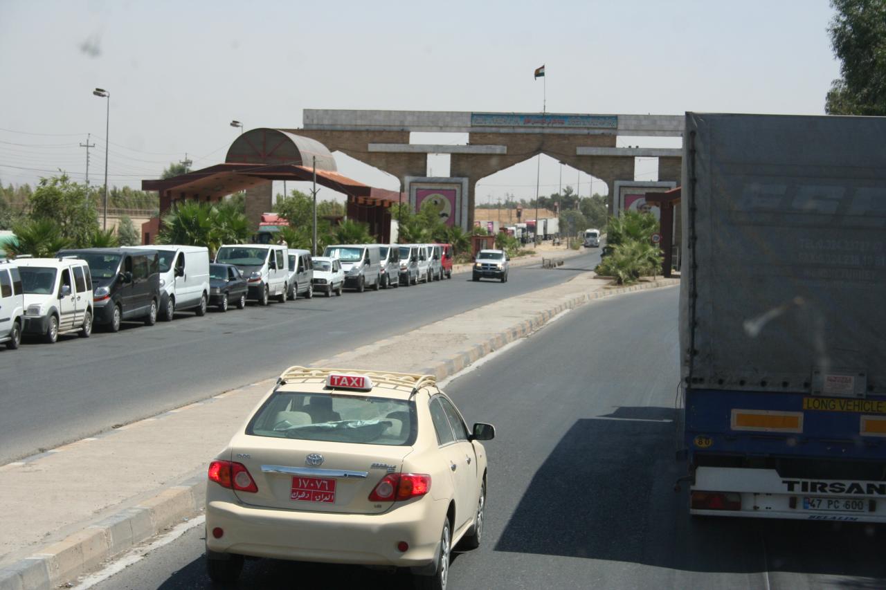 تظاهرات تركية للمطالبة بفتح منفذ إضافي مع العراق