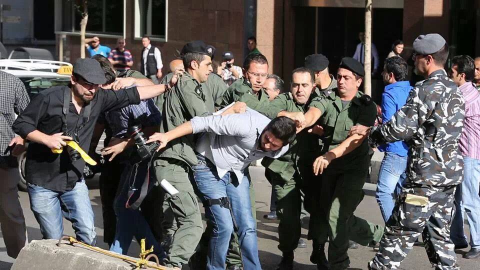 محامية الجديد: قدمنا شكوى بحق عناصر الجمارك
