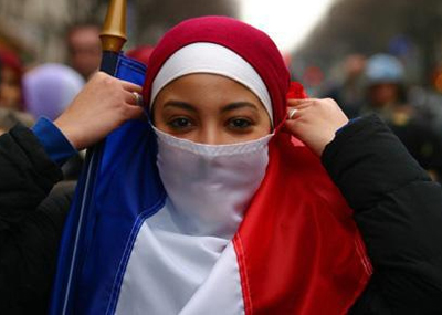المحكمة الأوروبيّة لحقوق الإنسان تدرس منع ارتداء النقاب في فرنسا 