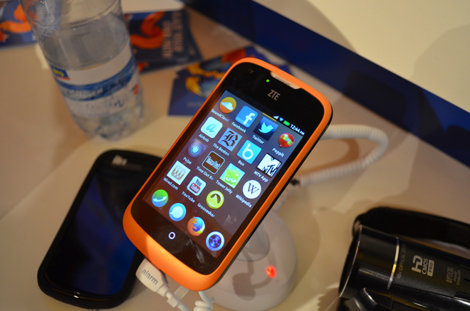 إطلاق نظام التشغيل Firefox OS للجوال